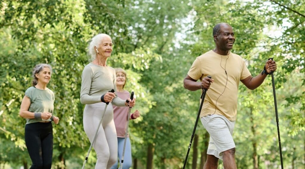 atelier sport adapté en printemps pour stimuler le bien-être des seniors