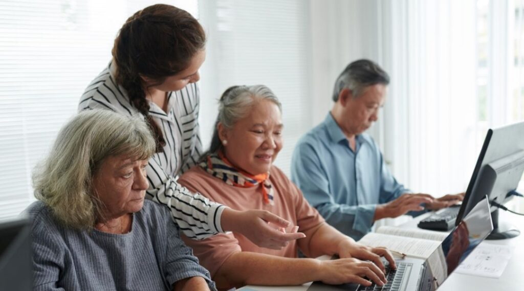 atelier-numérique-pour-senior-projet-intérgénérationnel