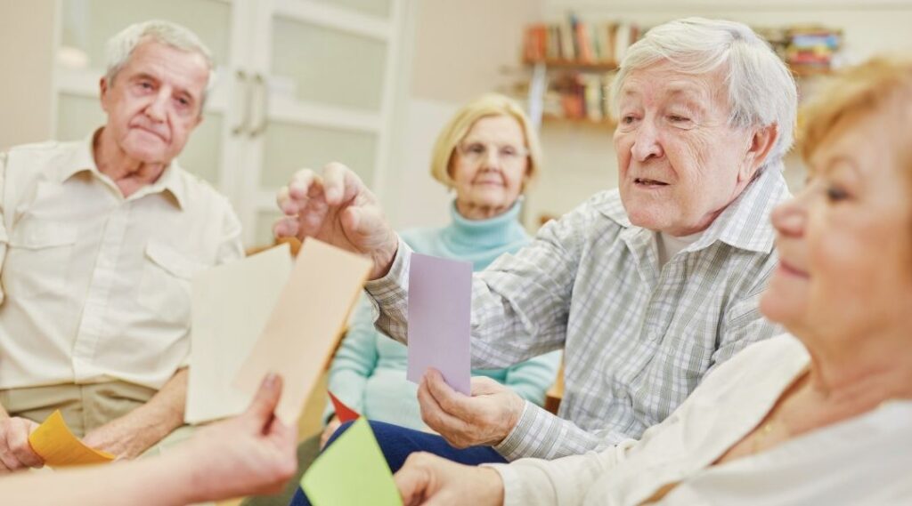 des-ateliers-mémoire-personnes-âgées