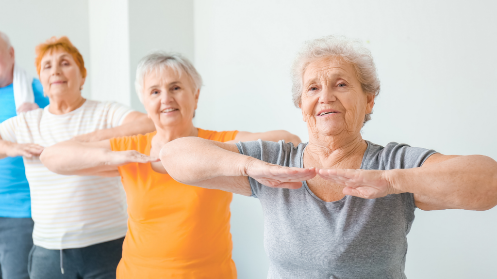 deux-femme-senior-lors-de-atelier-sophrologie