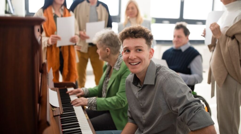 des-seniors-participons-à-un-atelier-musical-dans-ehpad